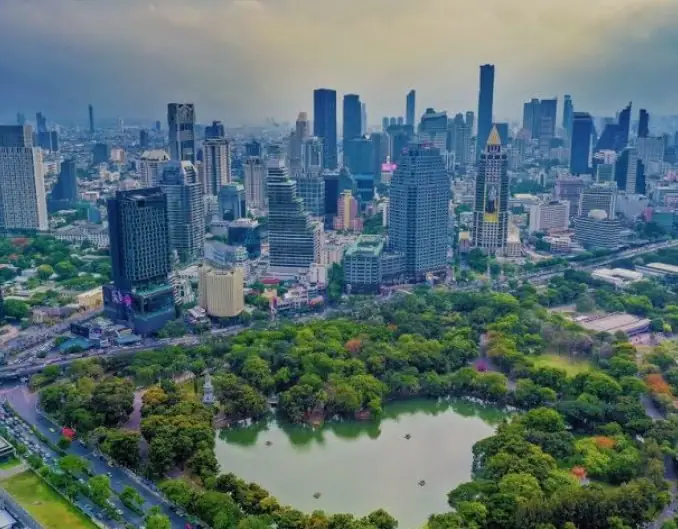 Two Parks Breathing Space Into a City Built on Concrete