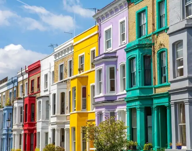 Notting Hill's colours, a palace garden, and London's largest park