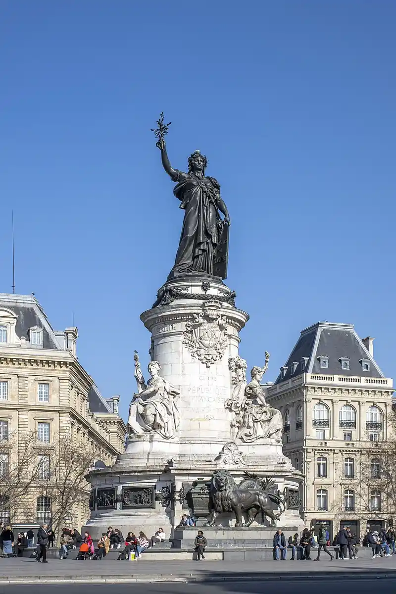 Place de la République